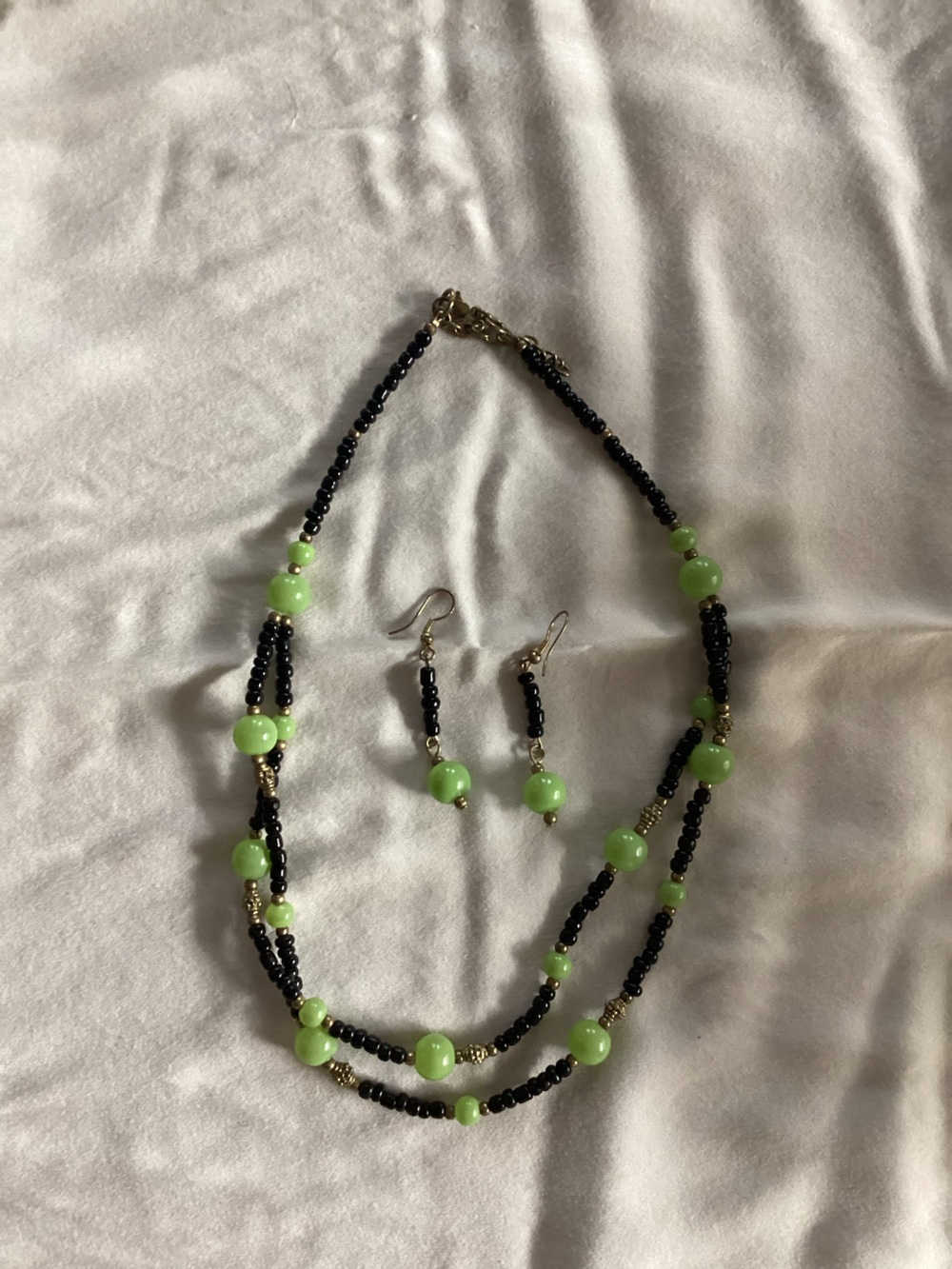 Green and Black Beaded Necklace & Earring Set